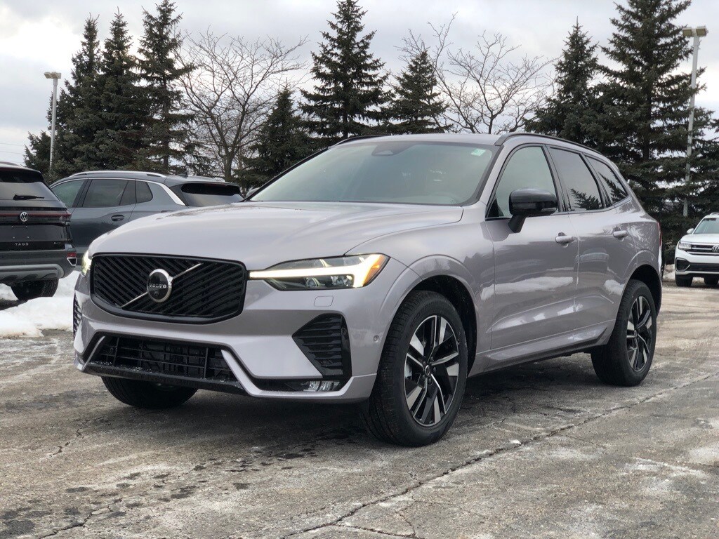 New 2026 Volvo XC60 B5 Plus SUV
