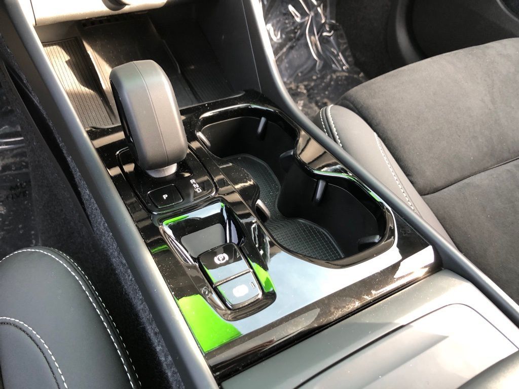 2026 Volvo XC40 Ultra Black Edition - Photo 25