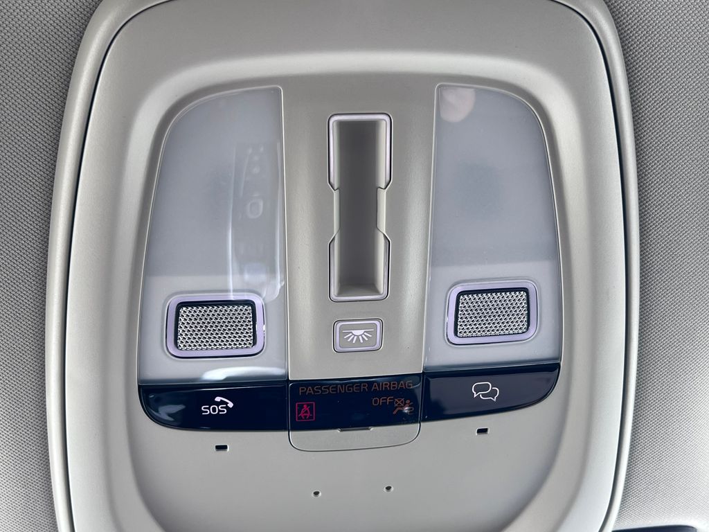 2026 Volvo XC90 Plus - Photo 30