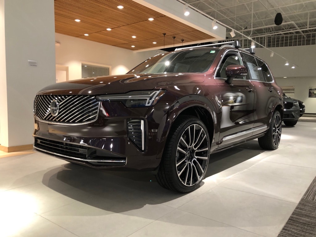 New 2026 Volvo XC90 B6 Plus 7-Seater SUV