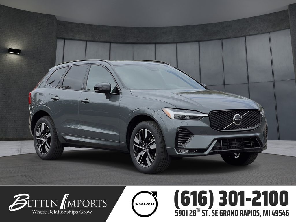 2026 Volvo XC60 B5 Core Dark AWD's photo