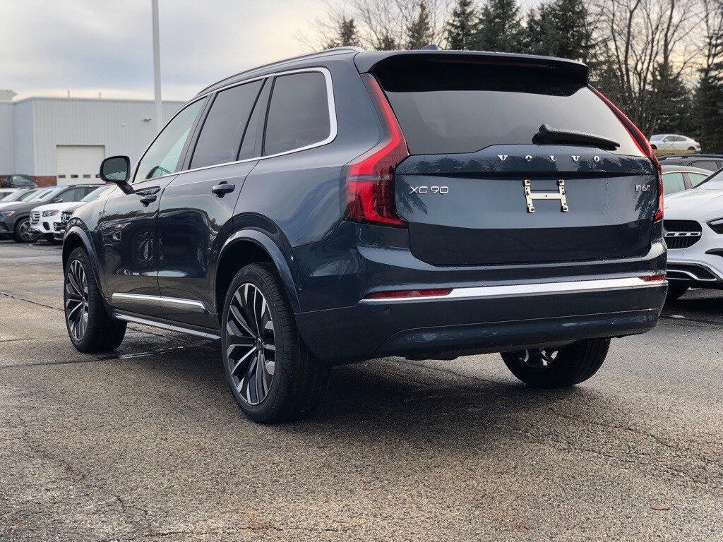 New 2026 Volvo XC90 B6 Ultra 7-Seater SUV