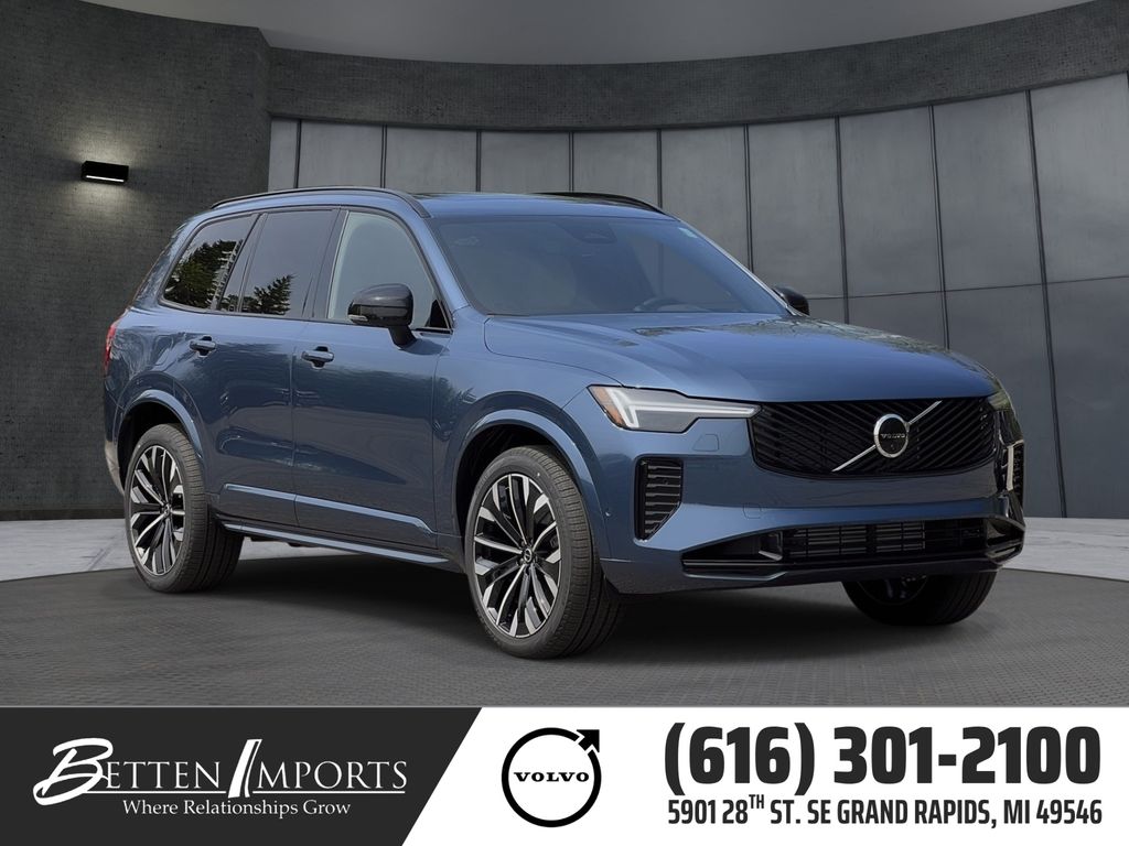 2026 Volvo XC90 T8 Recharge Ultra Dark 6-Seater 4WD's photo