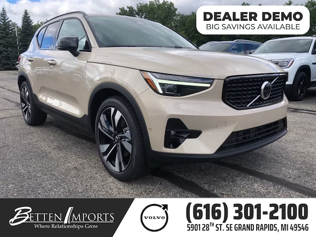 2026 Volvo XC40 B5 Ultra AWD SUV