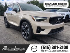 2026 Volvo XC40 B5 Ultra AWD SUV