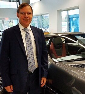 Staff member Greg Betten from ID_69a6ddb14412