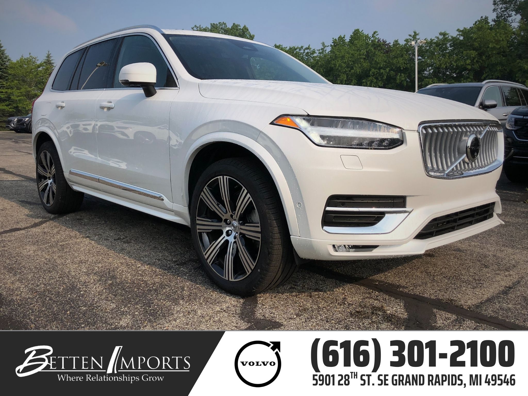 2025 Volvo XC90 SUV 