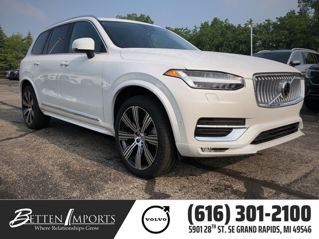 2025 Volvo XC90 B6 Plus 7-Seater SUV