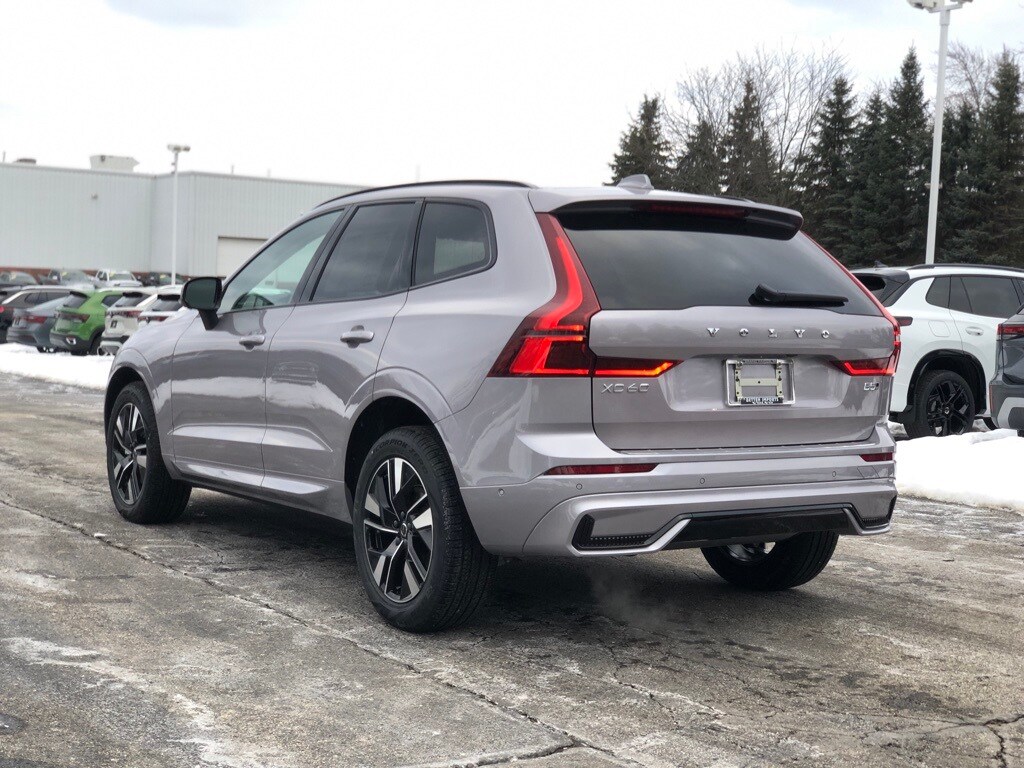 New 2026 Volvo XC60 B5 Plus SUV