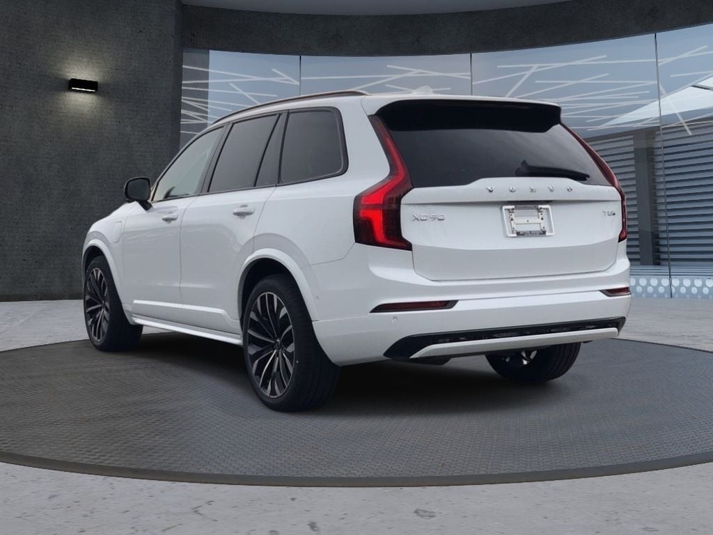 New 2026 Volvo XC90 plug-in hybrid T8 Ultra Dark Theme 6-Seater SUV