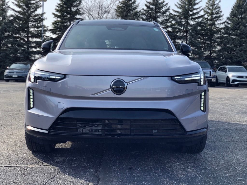 Used 2026 Volvo EX90 Ultra with VIN 7JDDA3VL1TG060570 for sale in Grand Rapids, MI