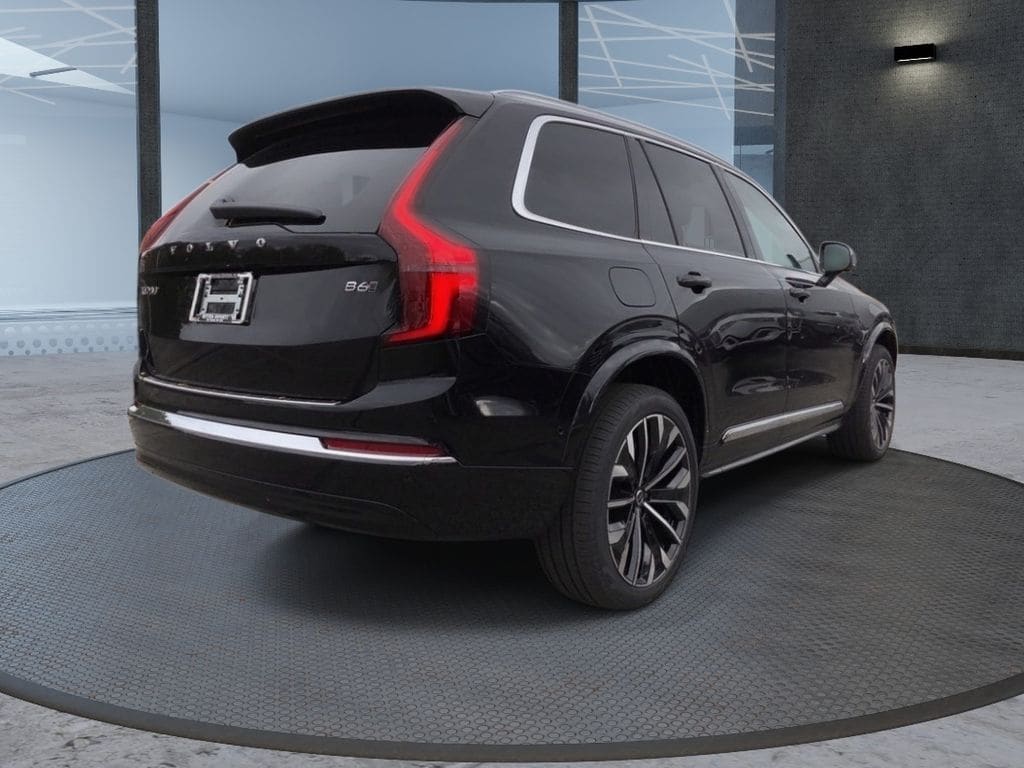 New 2026 Volvo XC90 B6 Plus 7-Seater SUV
