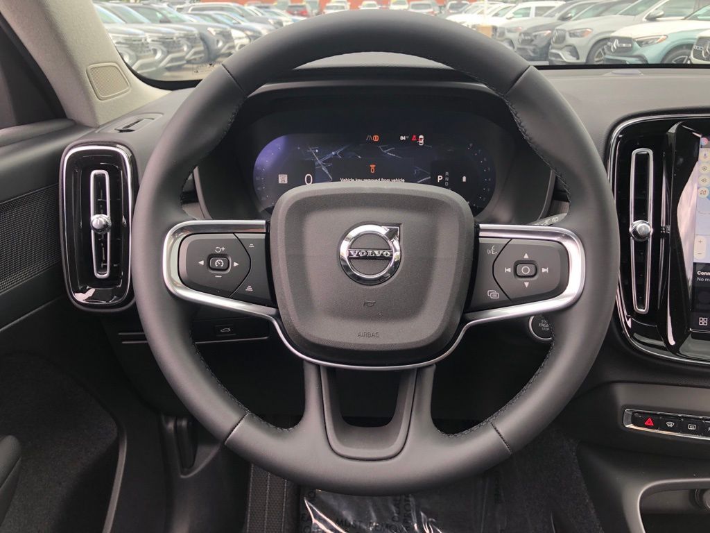 2026 Volvo XC40 Core - Photo 12