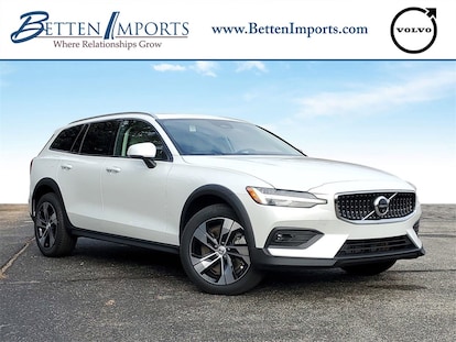 New 2024 Volvo V60 Cross Country For Sale at Betten Volvo Cars