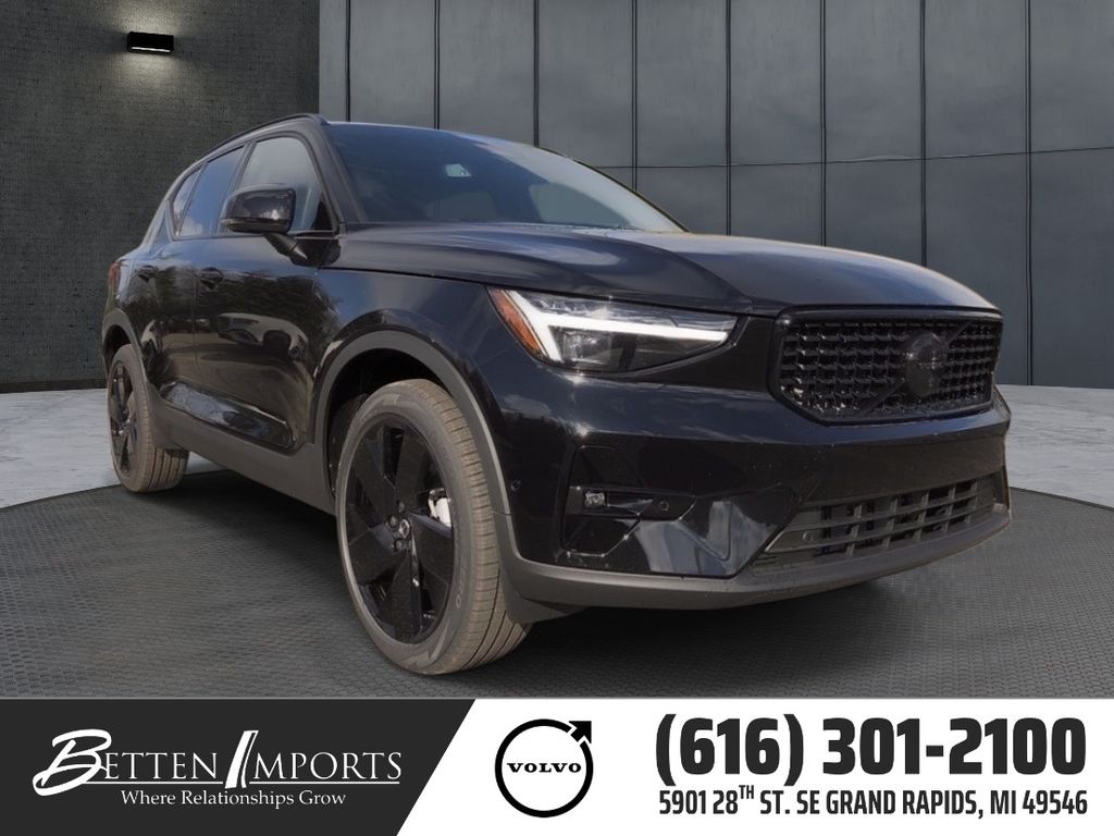 2026 Volvo XC40 B5 Ultra Ultra Black Edition AWD's photo