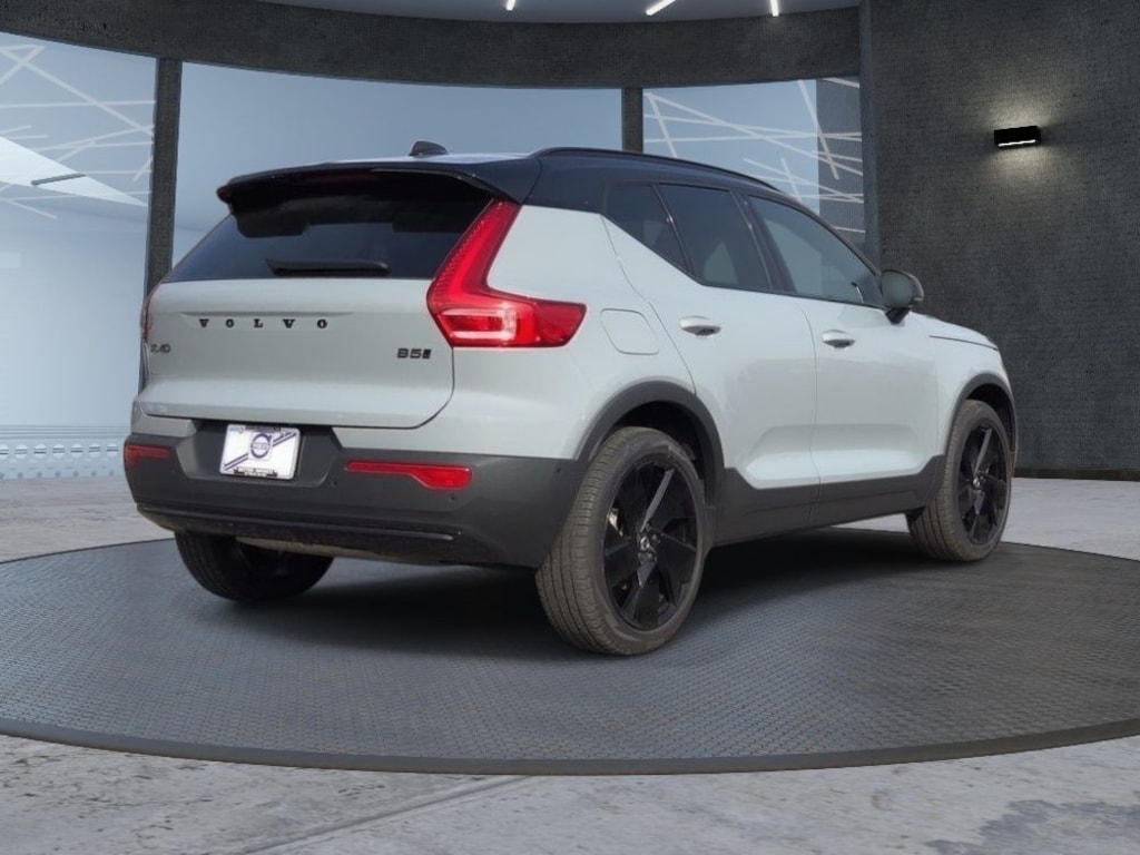 New 2026 Volvo XC40 B5 Ultra Black Edition SUV