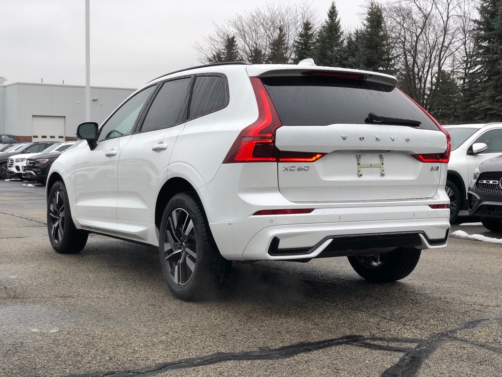 New 2026 Volvo XC60 B5 Plus SUV