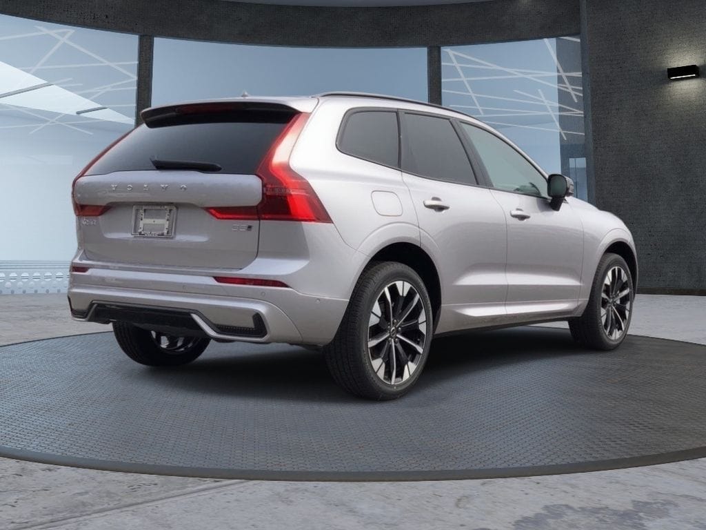 New 2026 Volvo XC60 B5 Plus SUV