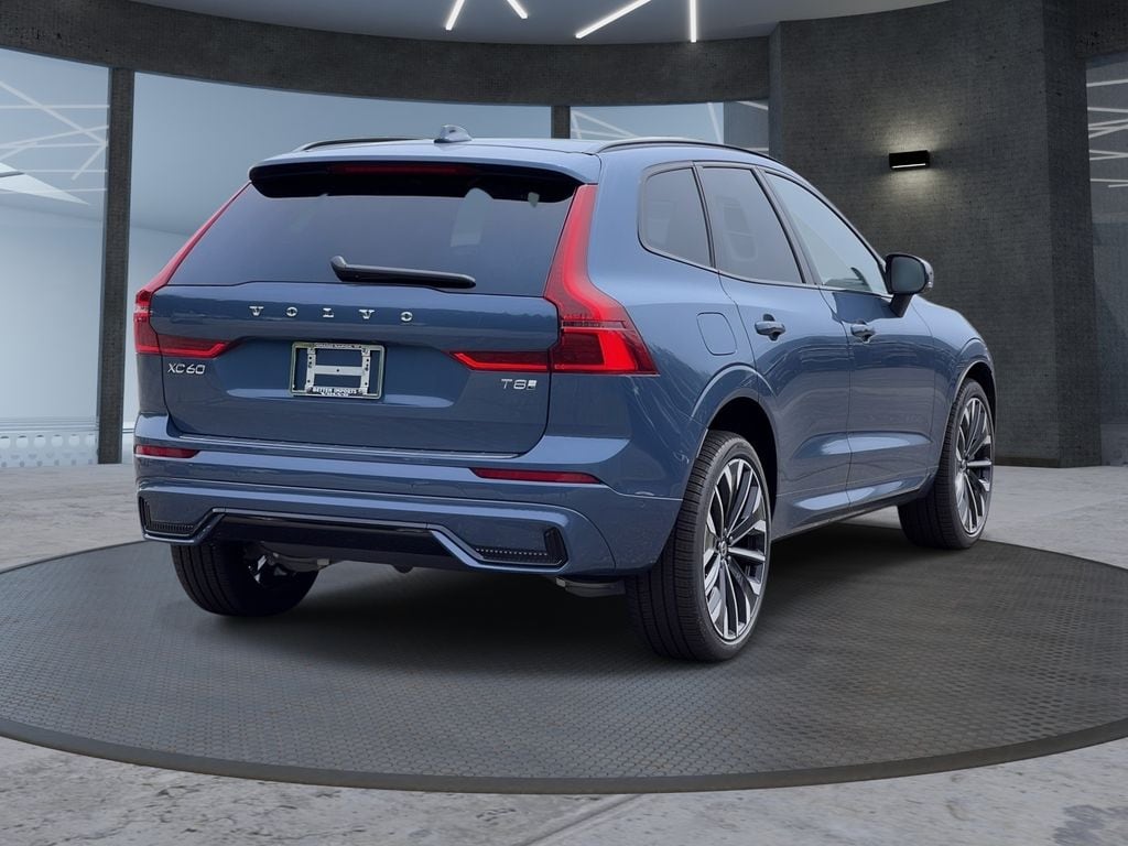 New 2026 Volvo XC60 plug-in hybrid T8 Ultra SUV