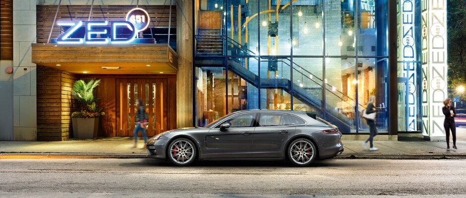 Porsche Panamera Turbo Models A silver 2018 Porsche Panamera Turbo