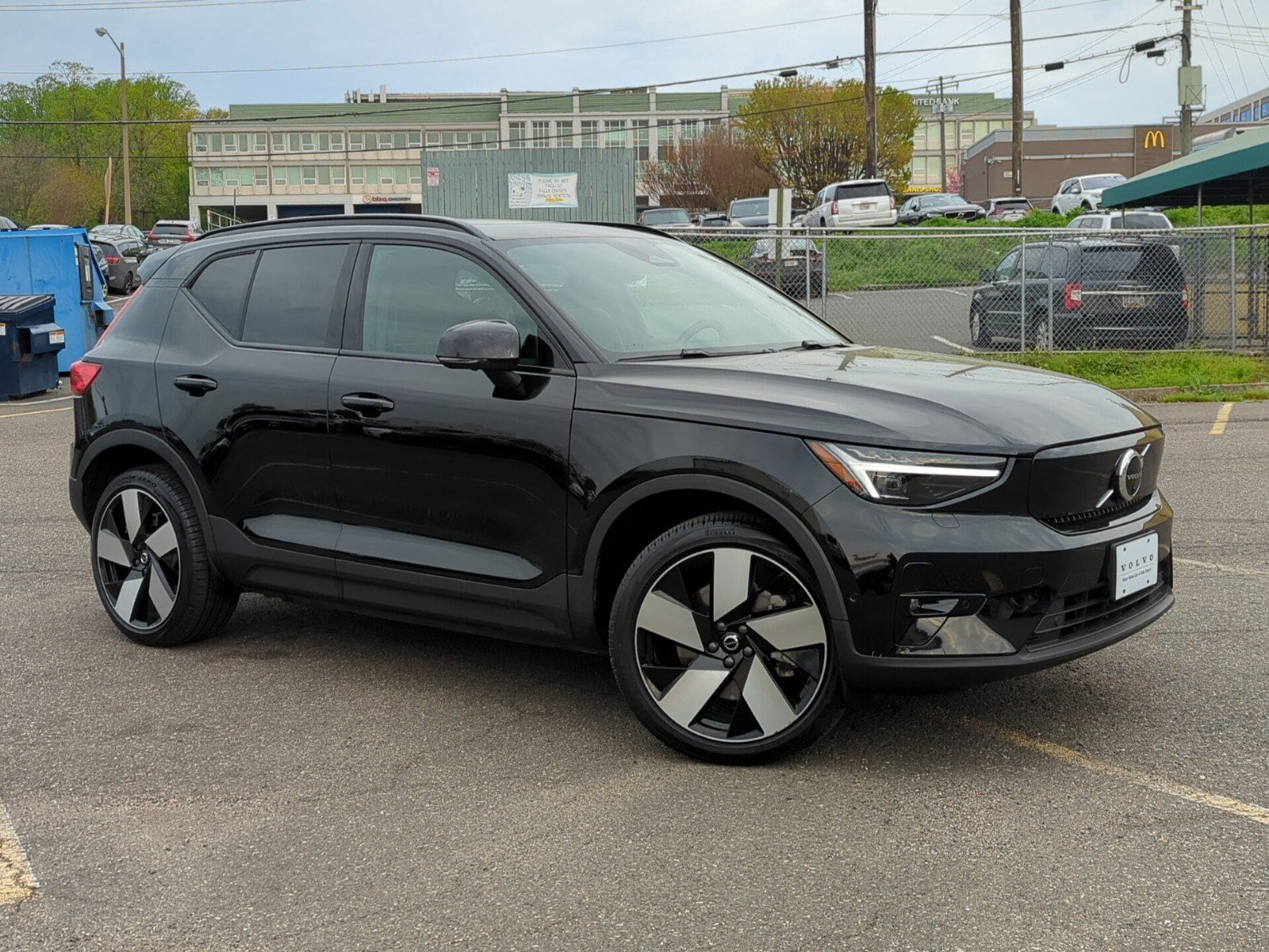 Certified 2023 Volvo XC40 Ultimate with VIN YV4ED3UM3P2109122 for sale in Falls Church, VA