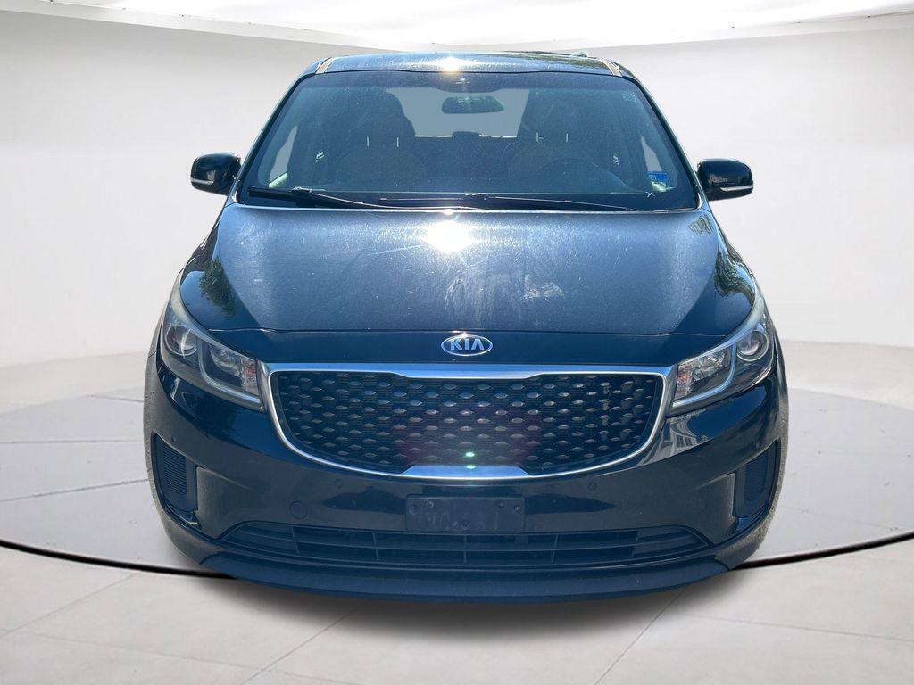 Used 2017 Kia Sedona LX with VIN KNDMB5C13H6240892 for sale in Falls Church, VA