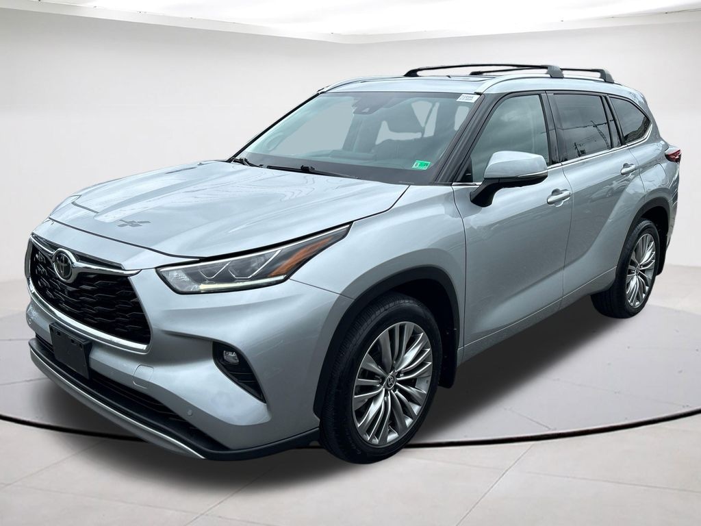 Used 2021 Toyota Highlander Platinum SUV