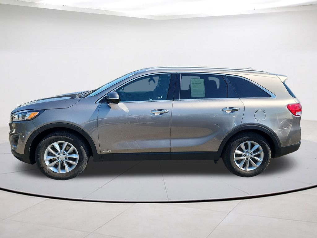 Used 2018 Kia Sorento LX SUV