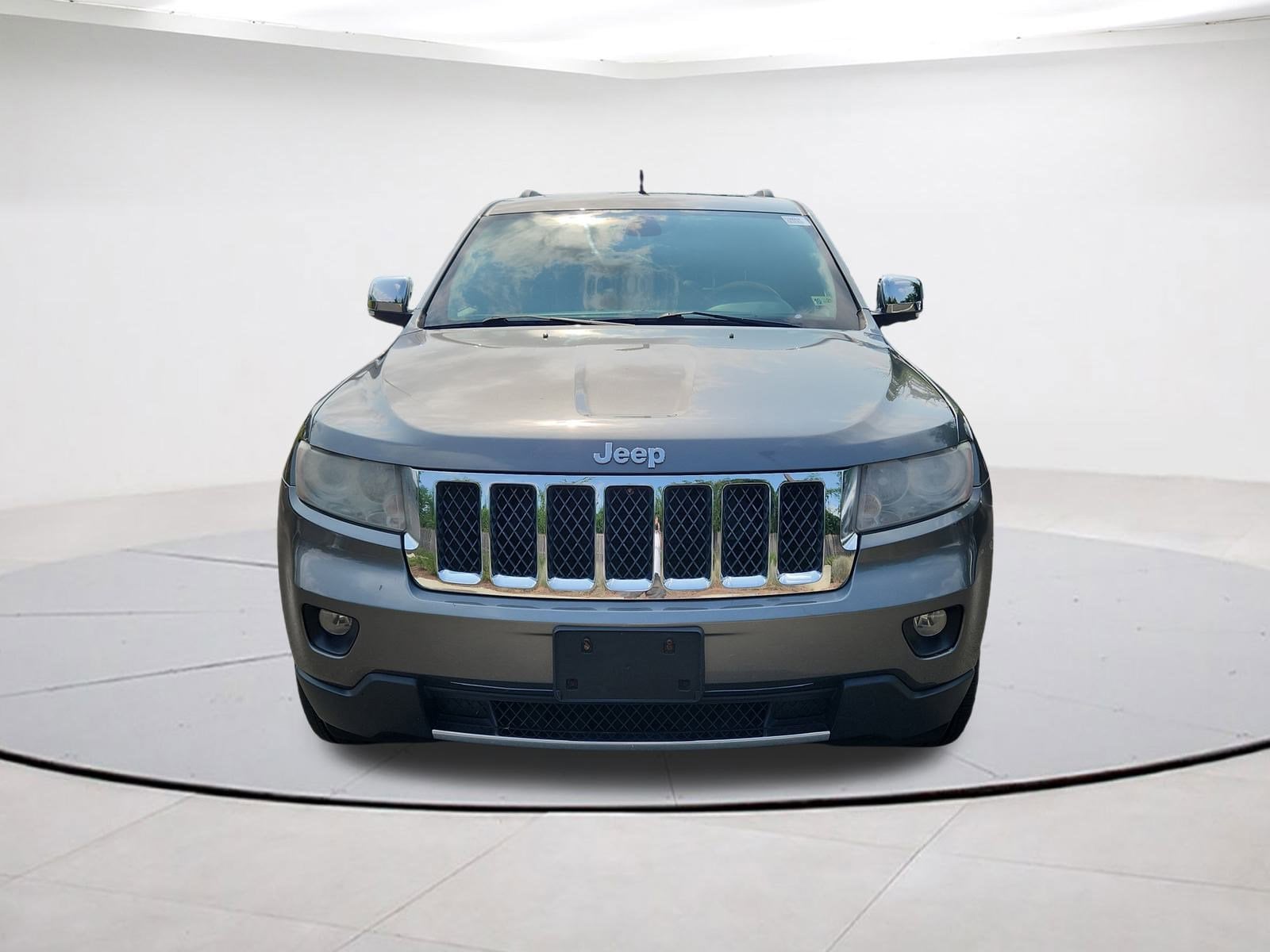 Used 2013 Jeep Grand Cherokee Overland with VIN 1C4RJFCT4DC587658 for sale in Falls Church, VA
