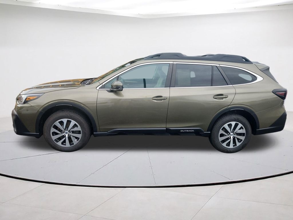 Used 2022 Subaru Outback Premium SUV
