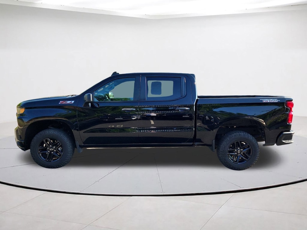 Used 2021 Chevrolet Silverado 1500 Custom Trail Boss Truck Crew Cab