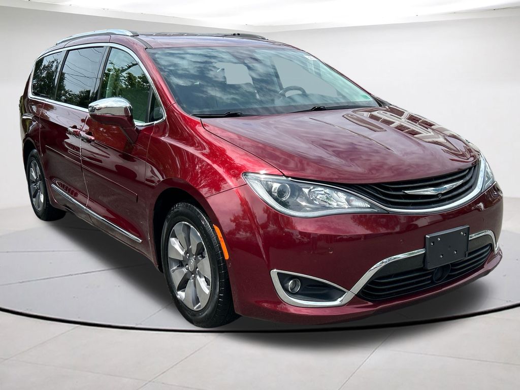 2017 Chrysler Pacifica Hybrid