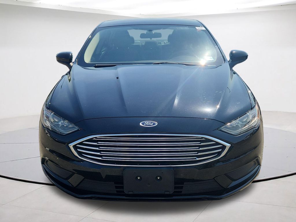 Used 2017 Ford Fusion SE with VIN 3FA6P0HD9HR346112 for sale in Falls Church, VA