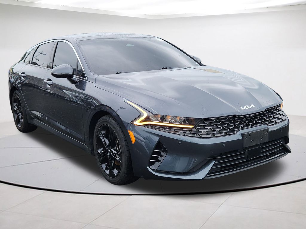 2022 Kia Optima EX FWD's photo