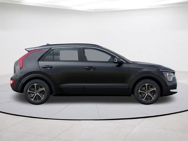 2025 Kia Niro EX - Photo 7