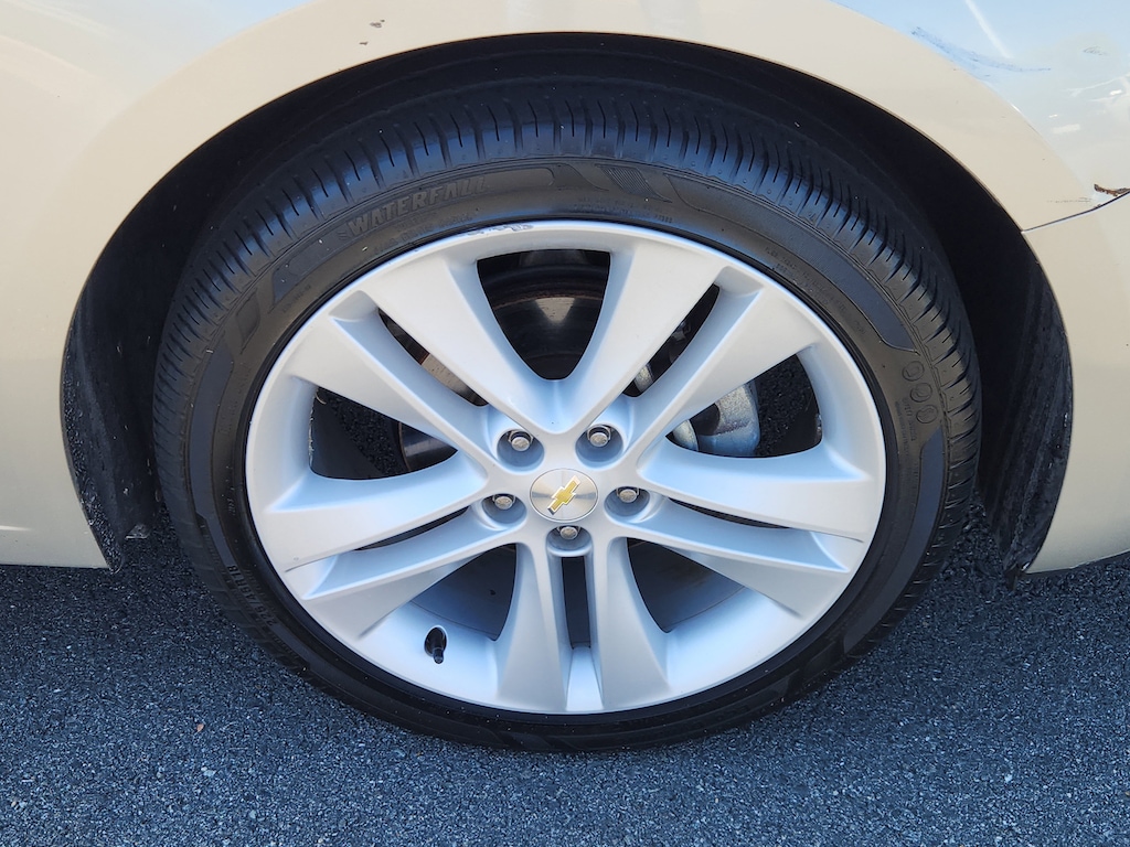 Used 2016 Chevrolet Cruze Limited LTZ Sedan