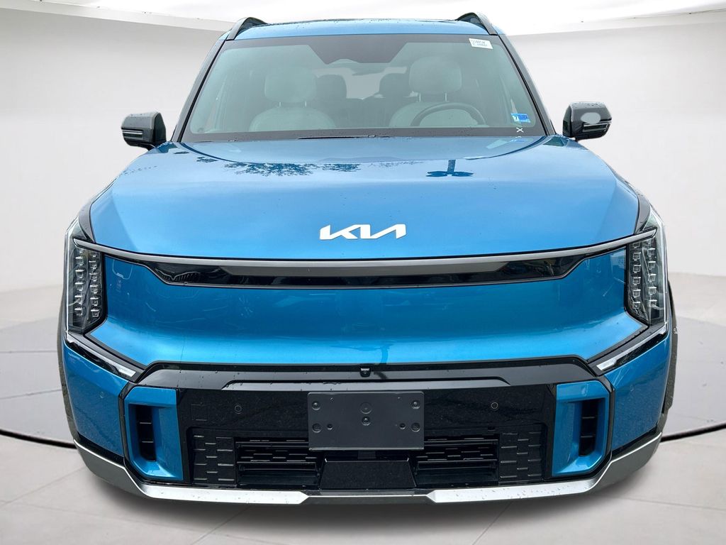 Certified 2024 Kia EV9 GT-Line with VIN KNDAEFS53R6020089 for sale in Falls Church, VA