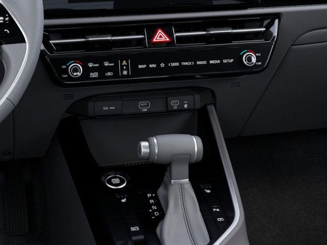 2025 Kia Niro EX - Photo 23