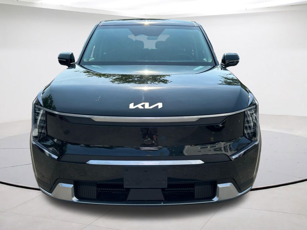 Certified 2024 Kia EV9 Light L/R with VIN KNDAB5S14R6036740 for sale in Falls Church, VA
