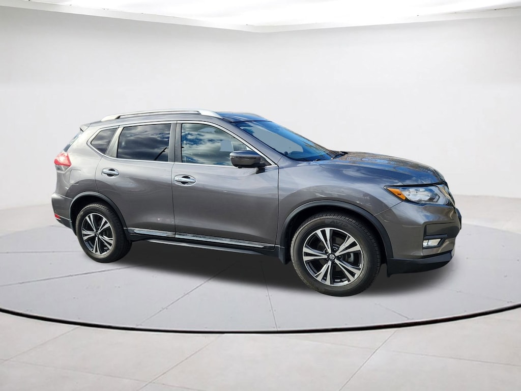 Used 2018 Nissan Rogue SL SUV