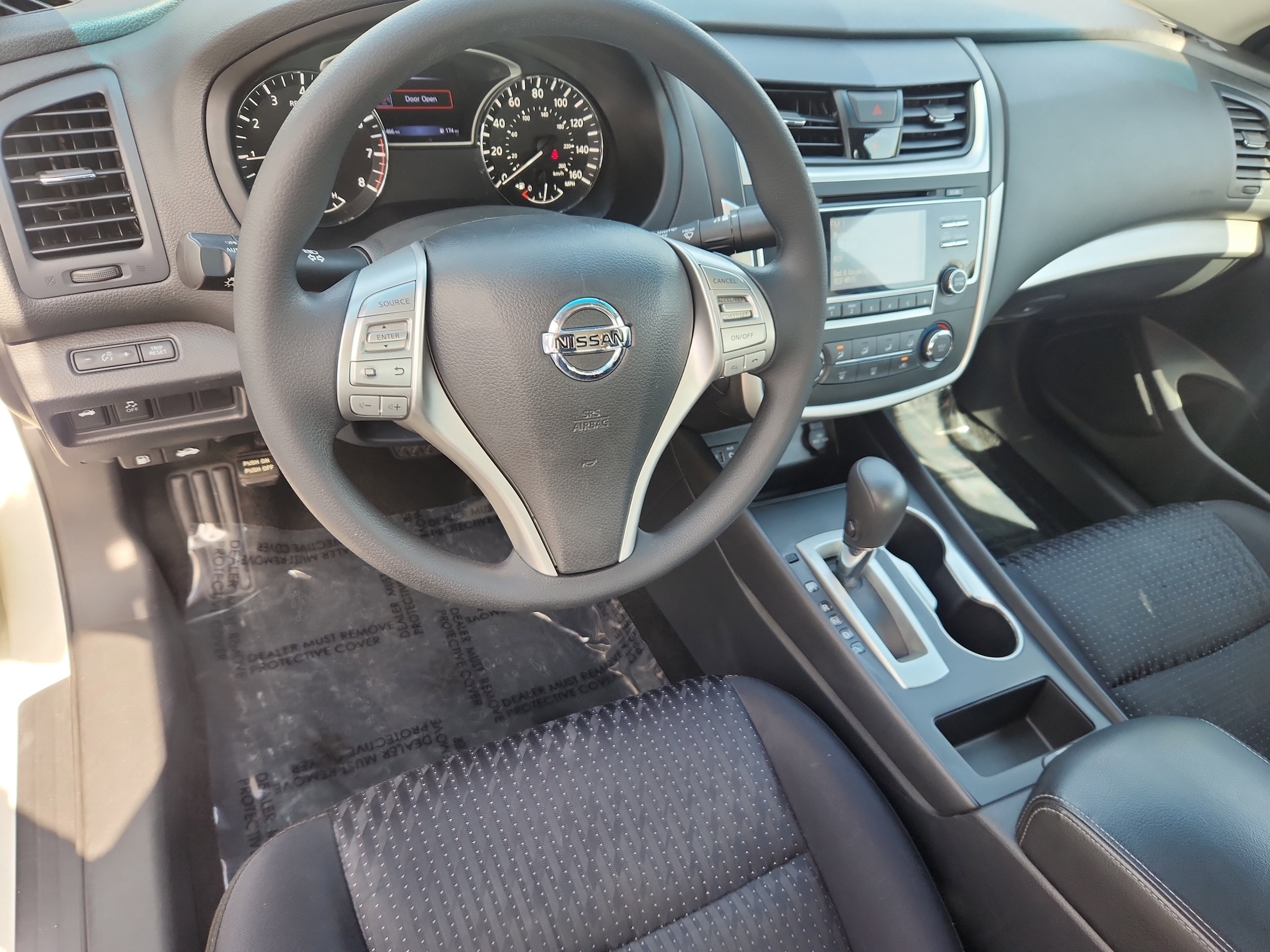 Used 2017 Nissan Altima S with VIN 1N4AL3AP5HC169360 for sale in Falls Church, VA