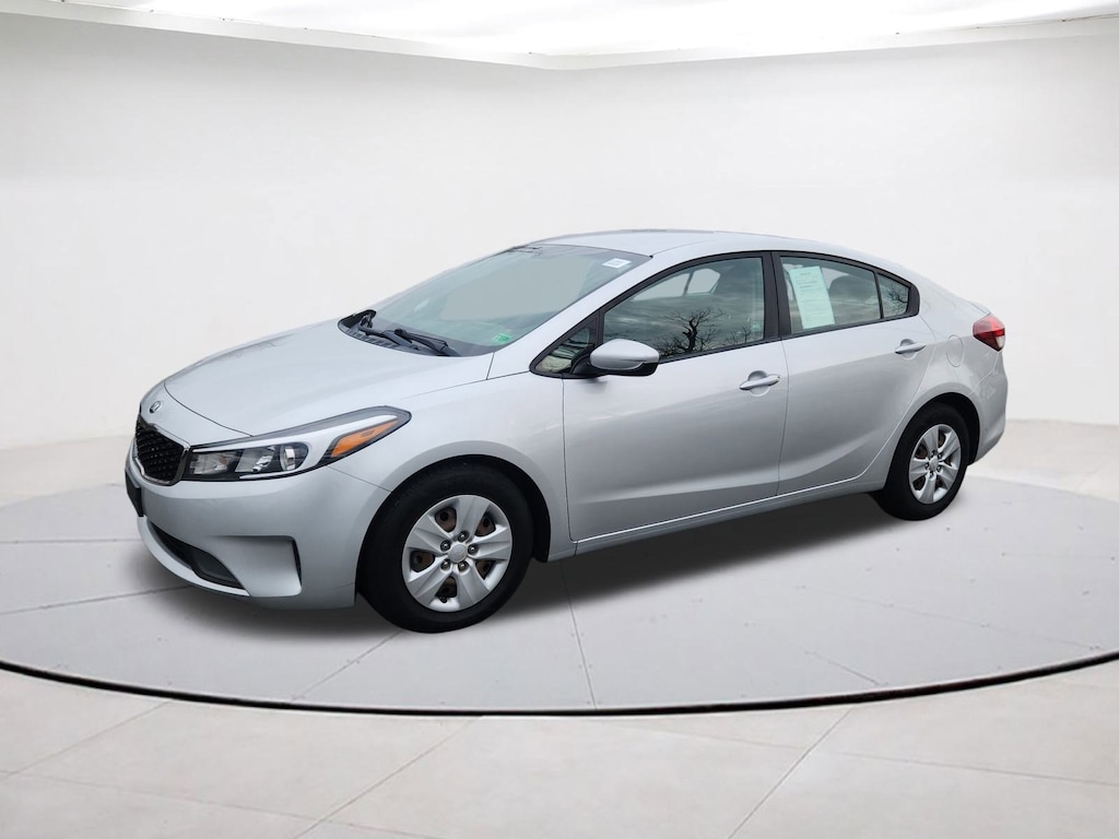 Used 2017 Kia Forte LX Sedan