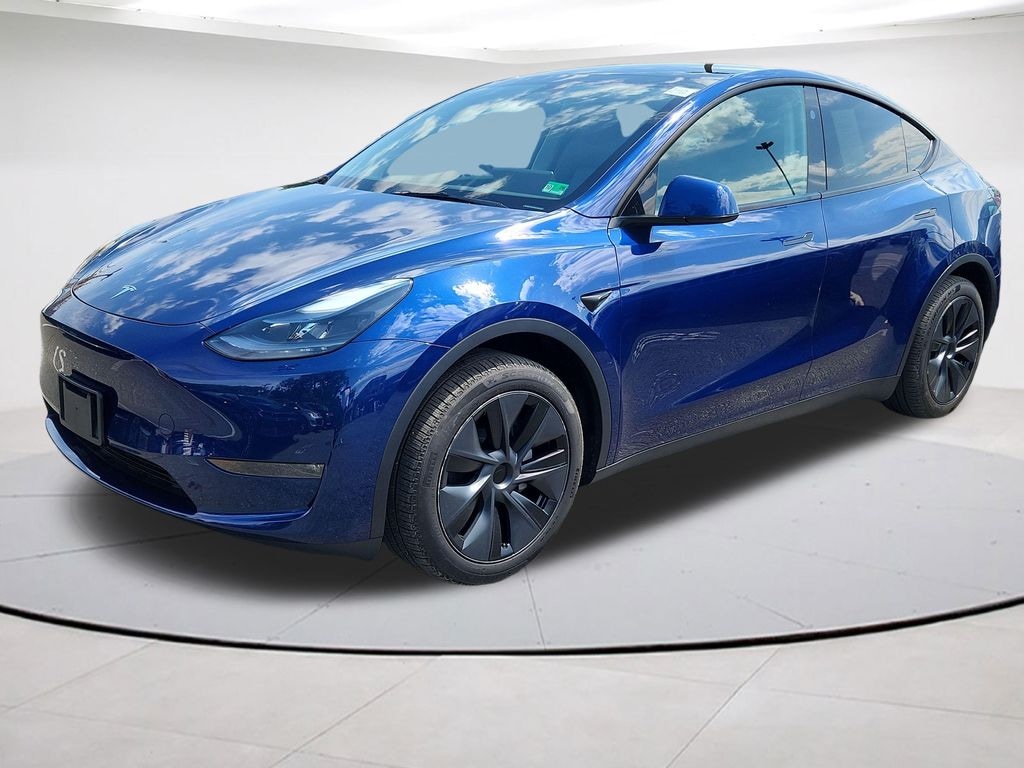 Used 2024 Tesla Model Y Long Range SUV