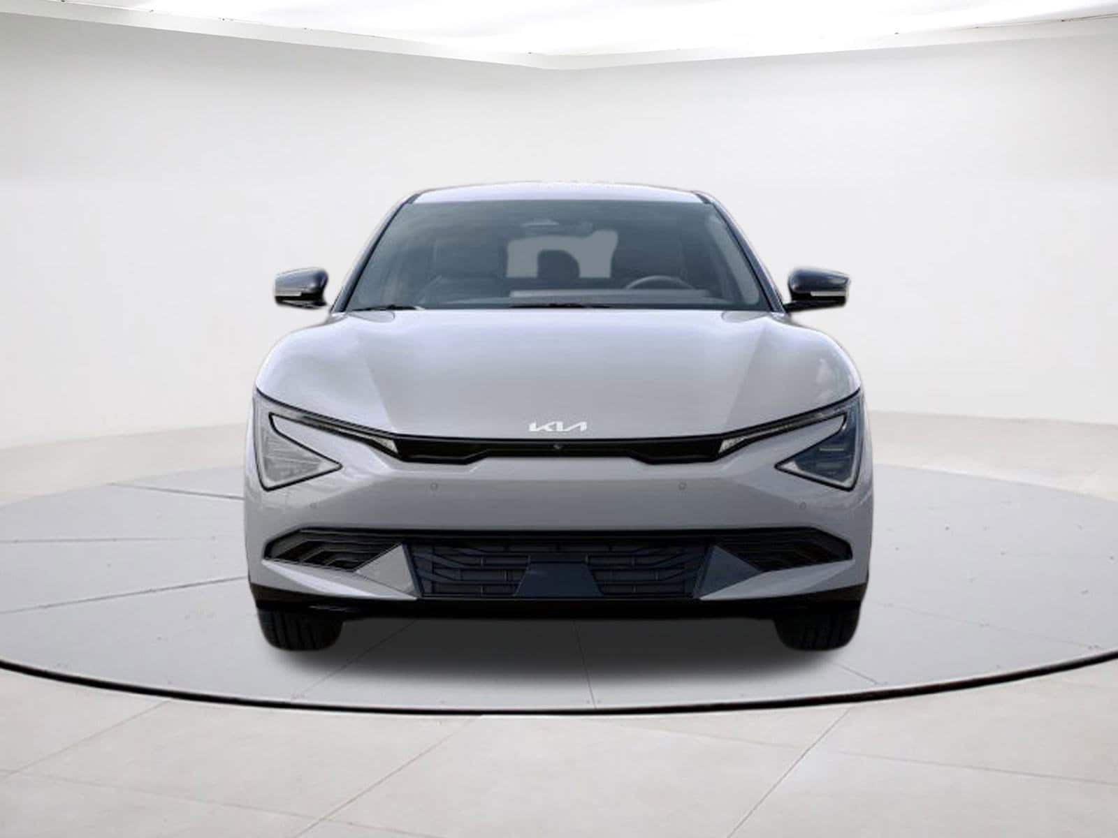 Used 2025 Kia EV6 Wind with VIN 5XYC3DJC0SG003093 for sale in Falls Church, VA