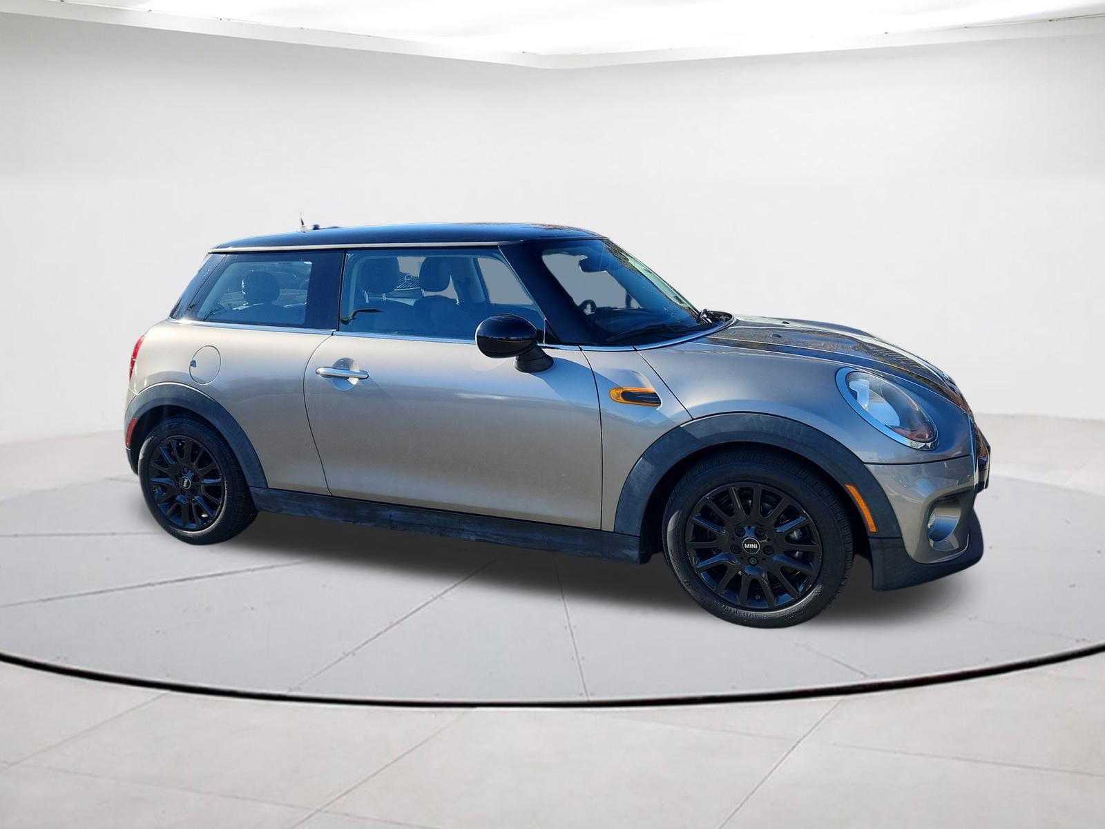 2017 MINI Cooper Base