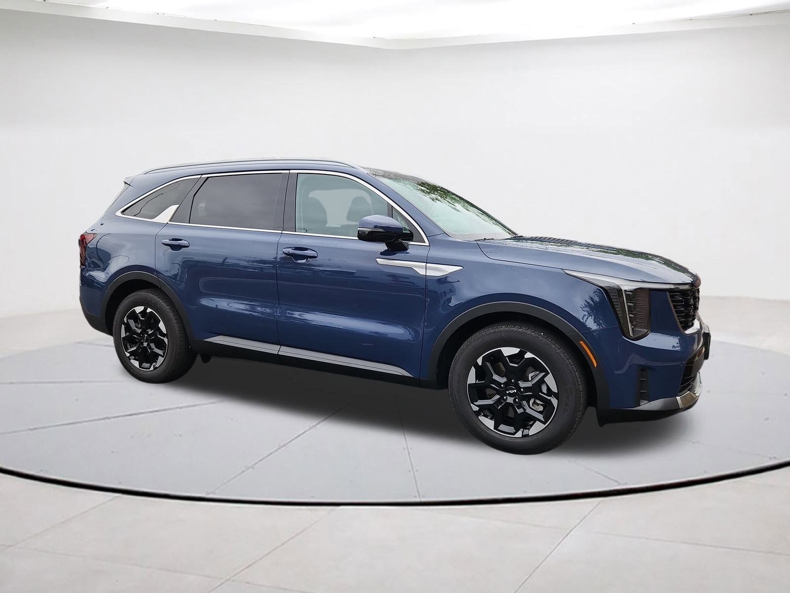 2025 Kia Sorento S's photo