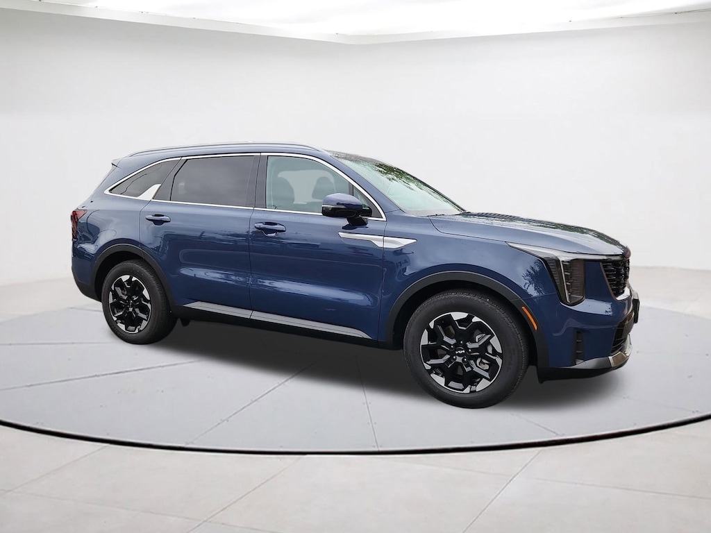 Certified 2025 Kia Sorento S SUV