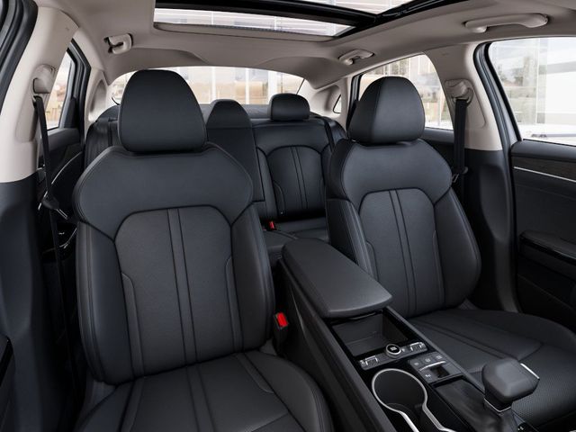 2026 Kia K5 EX - Photo 15