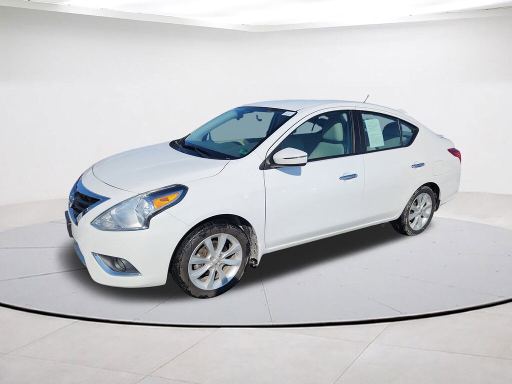 Used 2015 Nissan Versa SL Sedan