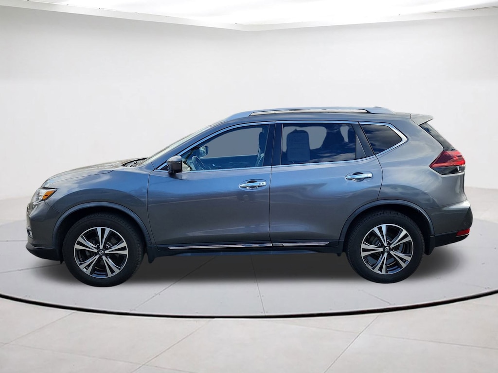 Used 2018 Nissan Rogue SL SUV